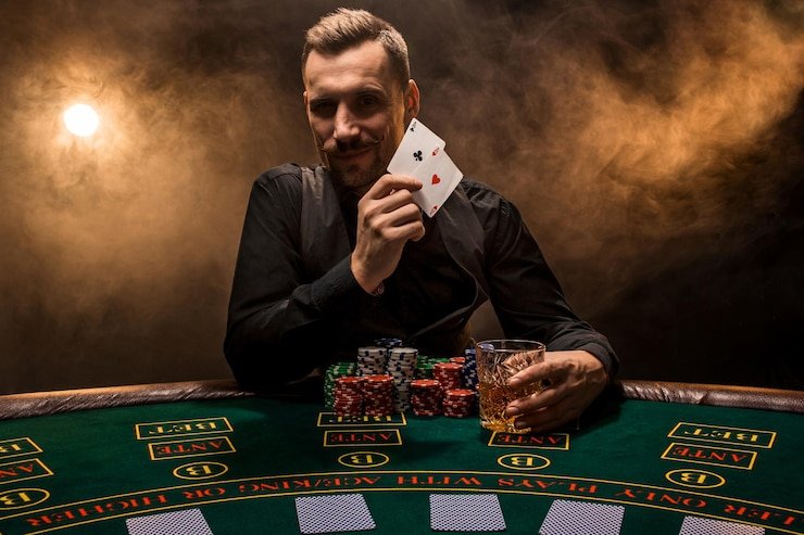 Studio Erek Erek emas slot dengan dealer langsung dan kamera HD yang menampilkan permainan secara real-time